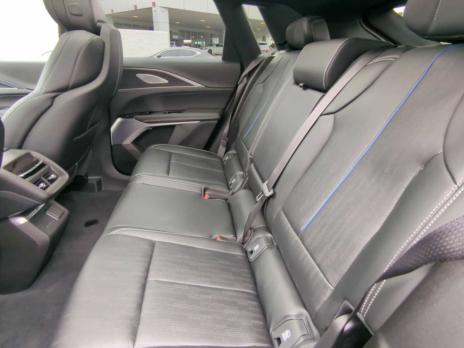 2026 Cadillac LYRIQ V - Photo 25