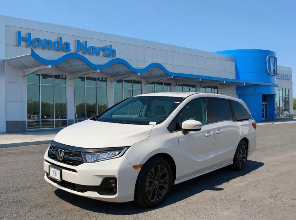 2026 Honda Odyssey Touring's photo