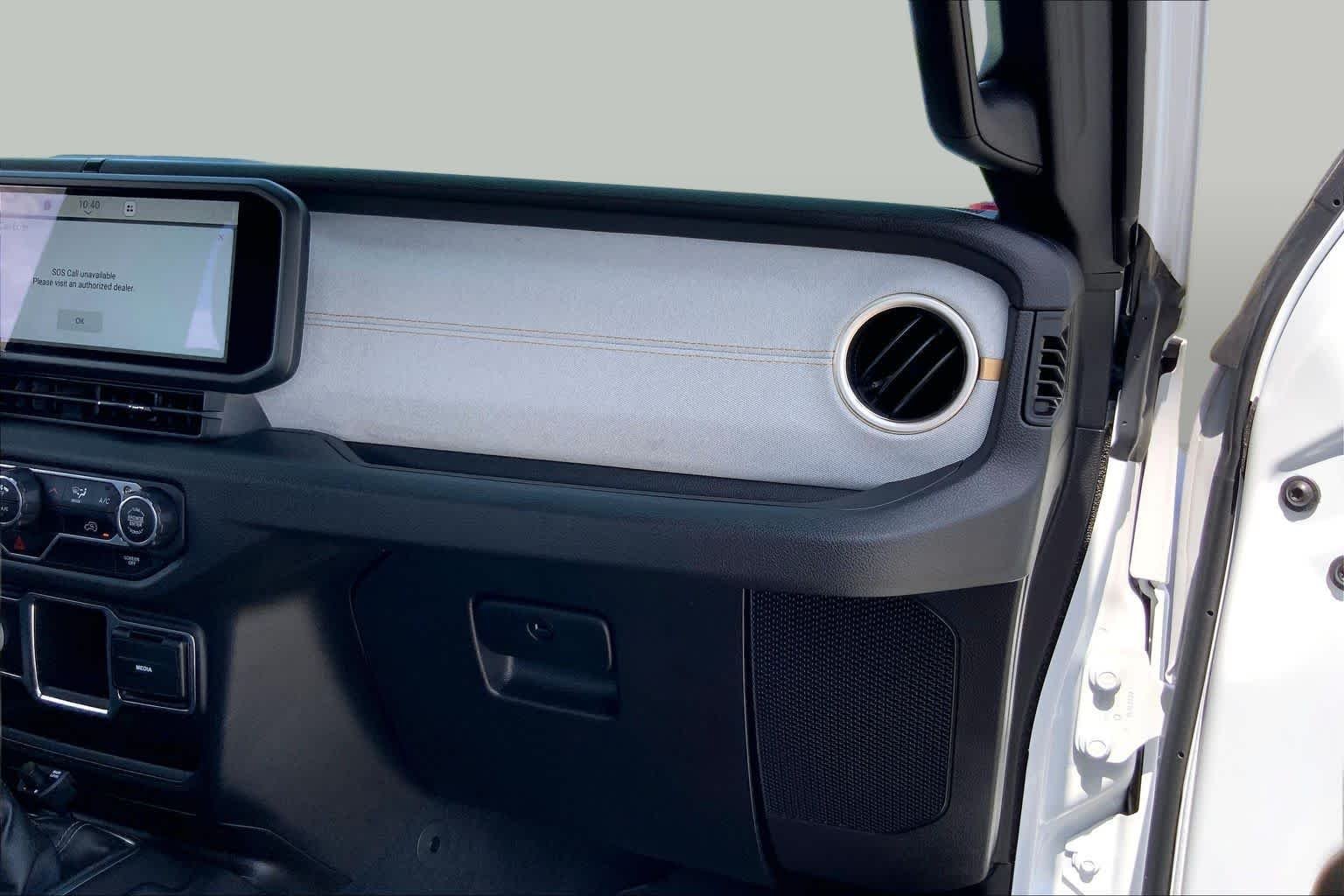 Used 2024 Bright White Clearcoat Jeep Sport image 18