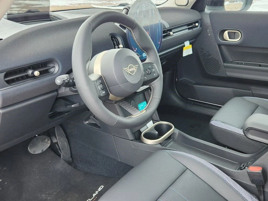 Used 2026 White MINI Cooper S image 9