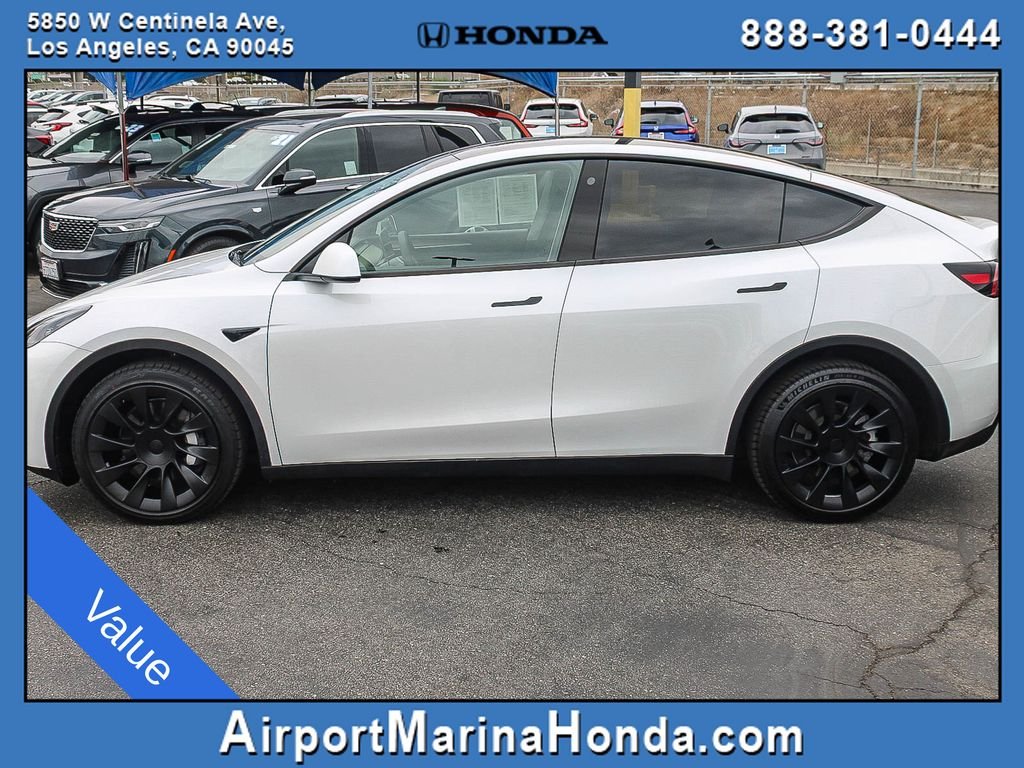Used 2023 Pearl White Multi-Coat Tesla Long Range image 3