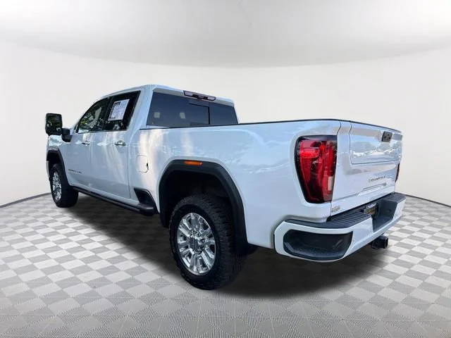 Used 2021 WHITE FROST TRICOAT GMC Denali image 7