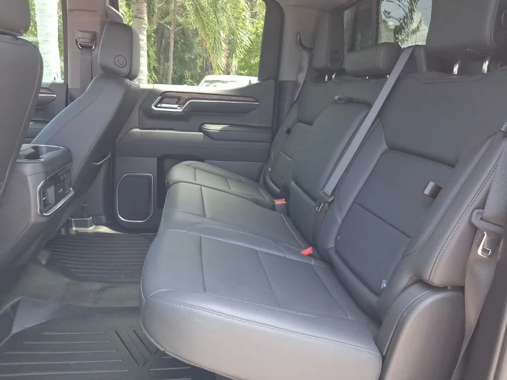 Used 2024 Silver GMC SLT image 20