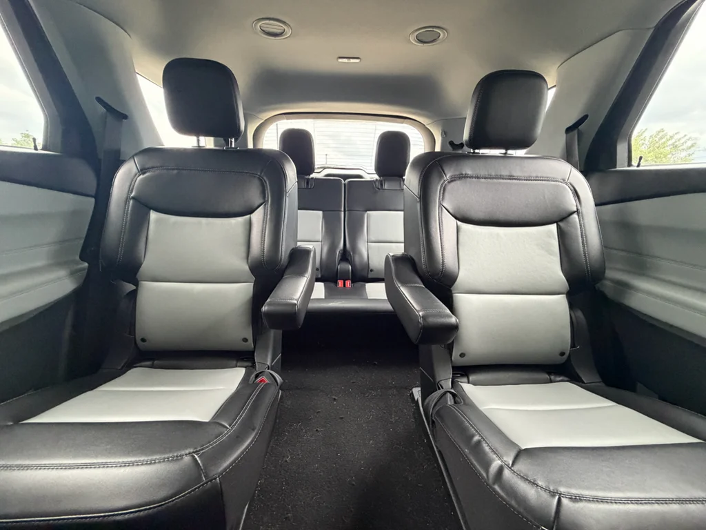 Used 2022 Star White Metallic Tri-Coat Ford XLT image 28