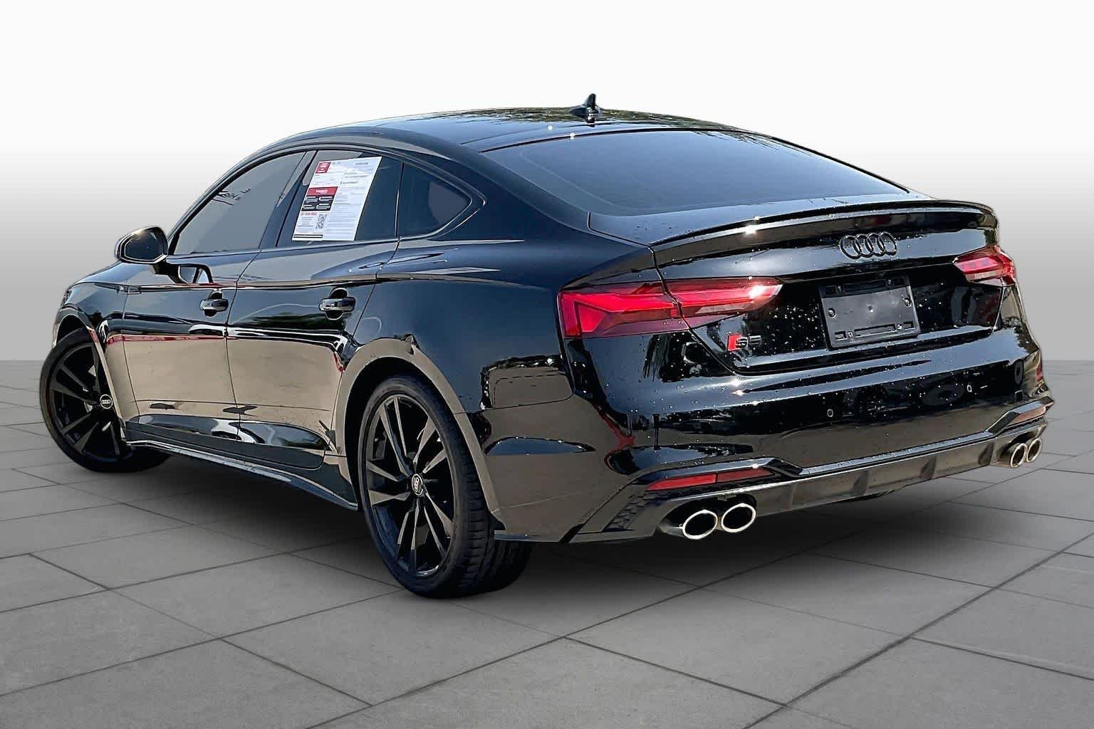 Used 2022 Mythos Black Metallic Audi Premium Plus image 11