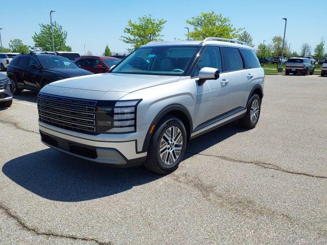 New 2026 Silver Hyundai Blue SEL Premium image 2