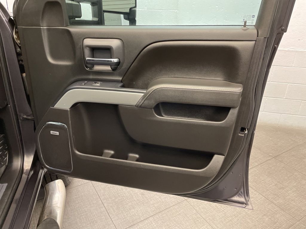 Used 2016 Gray Chevrolet LTZ image 28
