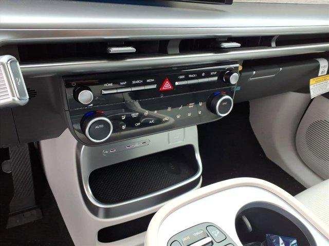2026 Hyundai IONIQ 9 SEL - Photo 16