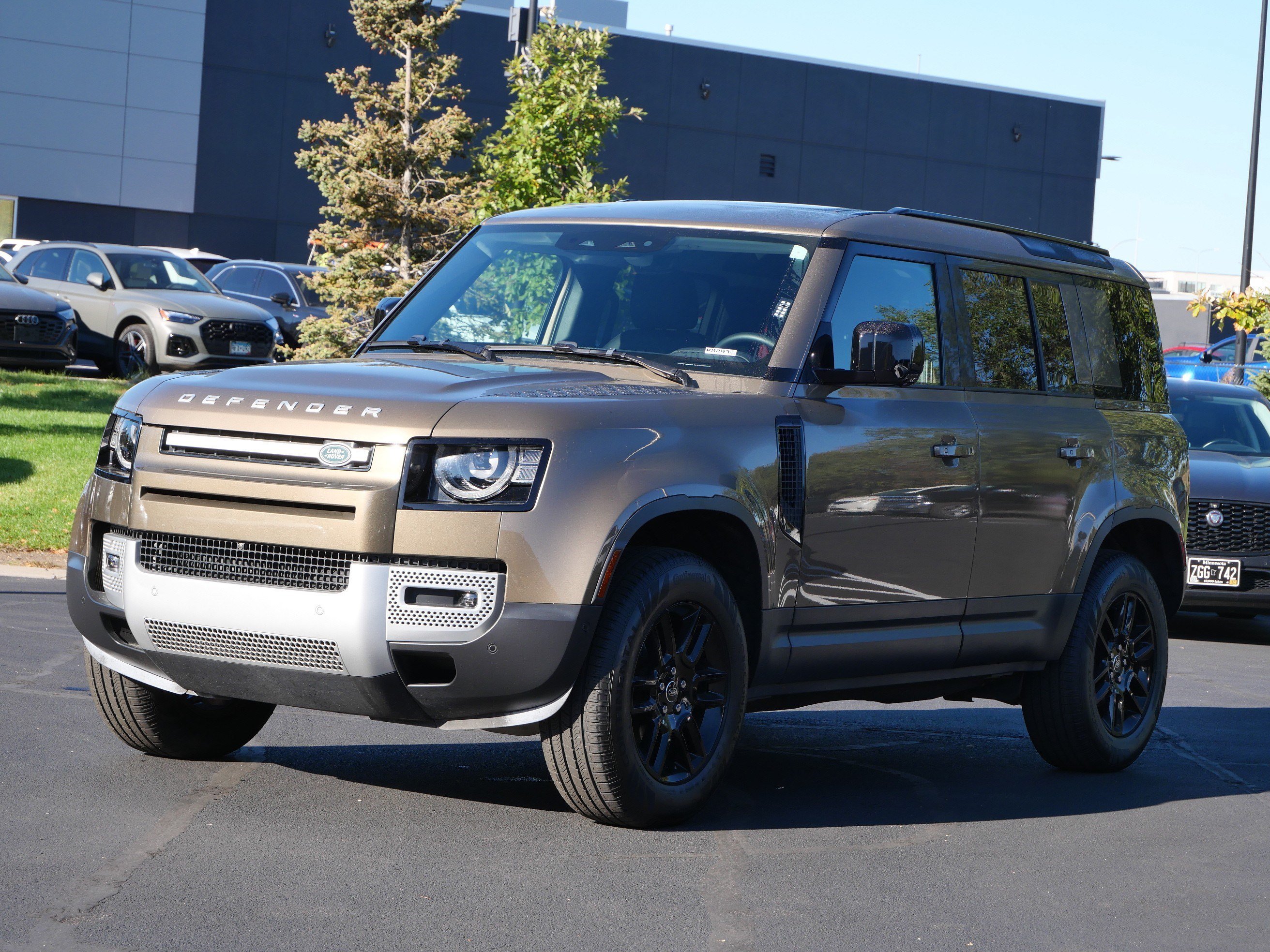 2025 Land Rover Defender