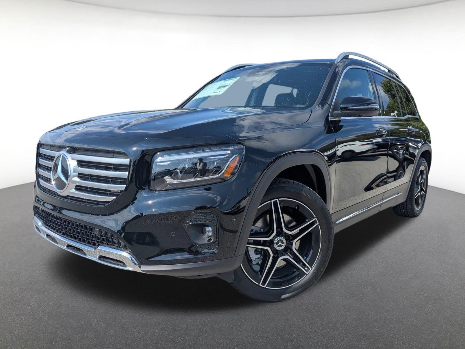 2026 Mercedes-Benz GLB GLB 250 4MATIC's photo