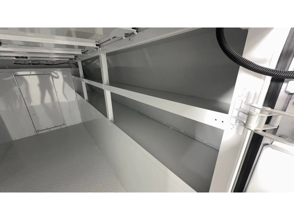 New 2025 Oxford White Ford E-350 SRW image 12