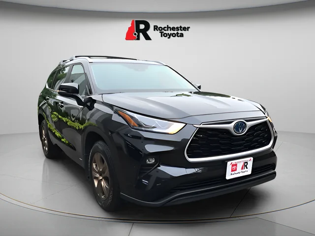 2023 Toyota Highlander Hybrid Bronze Edition