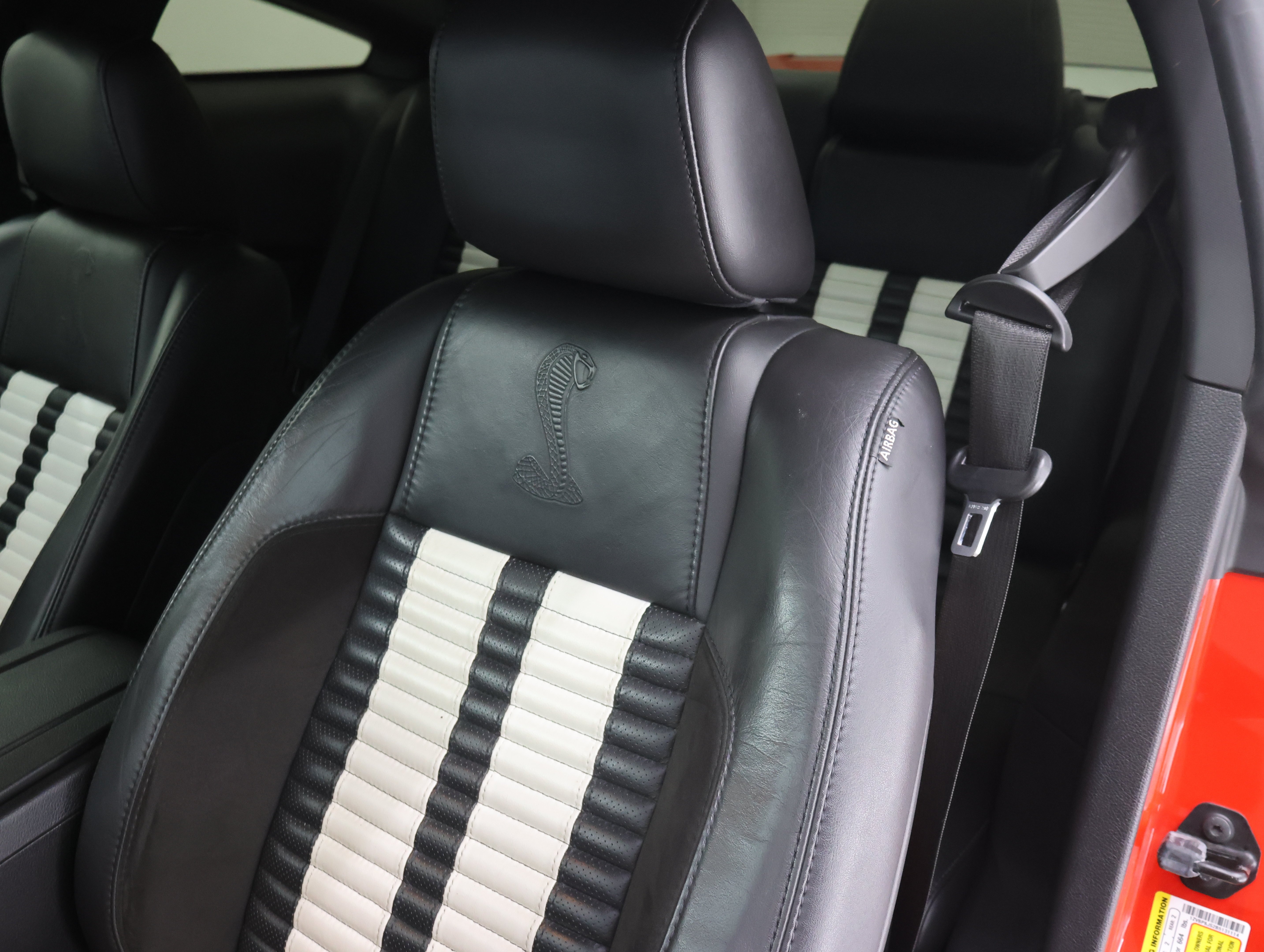 Used 2011 Race Red Ford GT500 Coupe: GT500-6 SPEED STICK-HID LIGHTS-ROUSH EXHAUST image 41