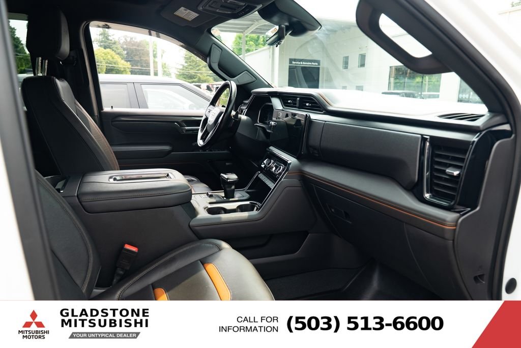 Used 2022 Summit White GMC AT4 image 29