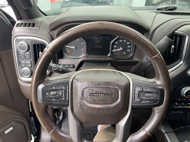 Used 2022 ONYX BLACK GMC Denali image 2