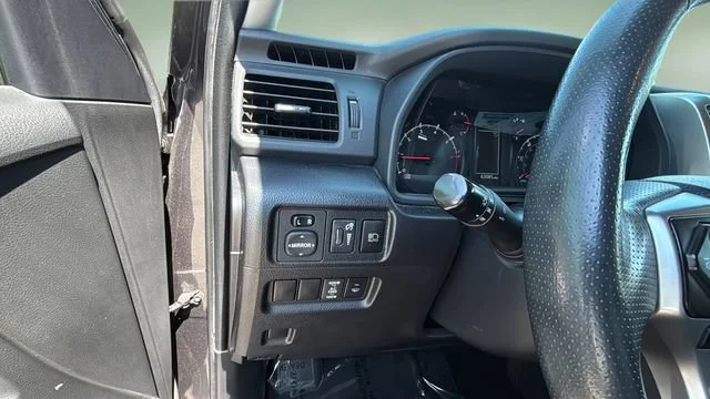 Used 2022 Gray Toyota SR5 image 21