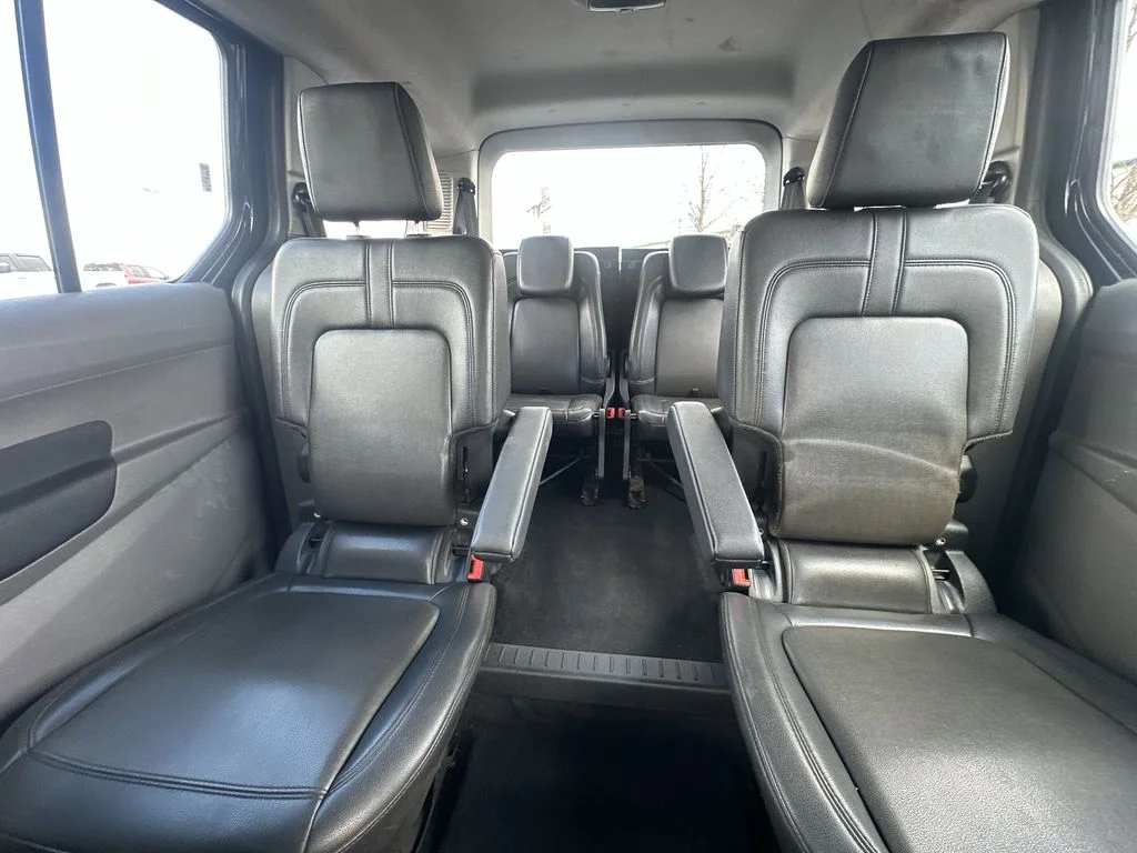 Used 2022 Black Ford XL image 13