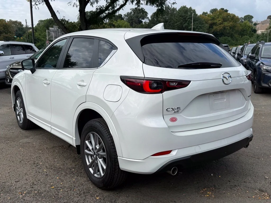 Used 2025 Rhodium White Metallic Mazda 2.5 S Select Package image 10