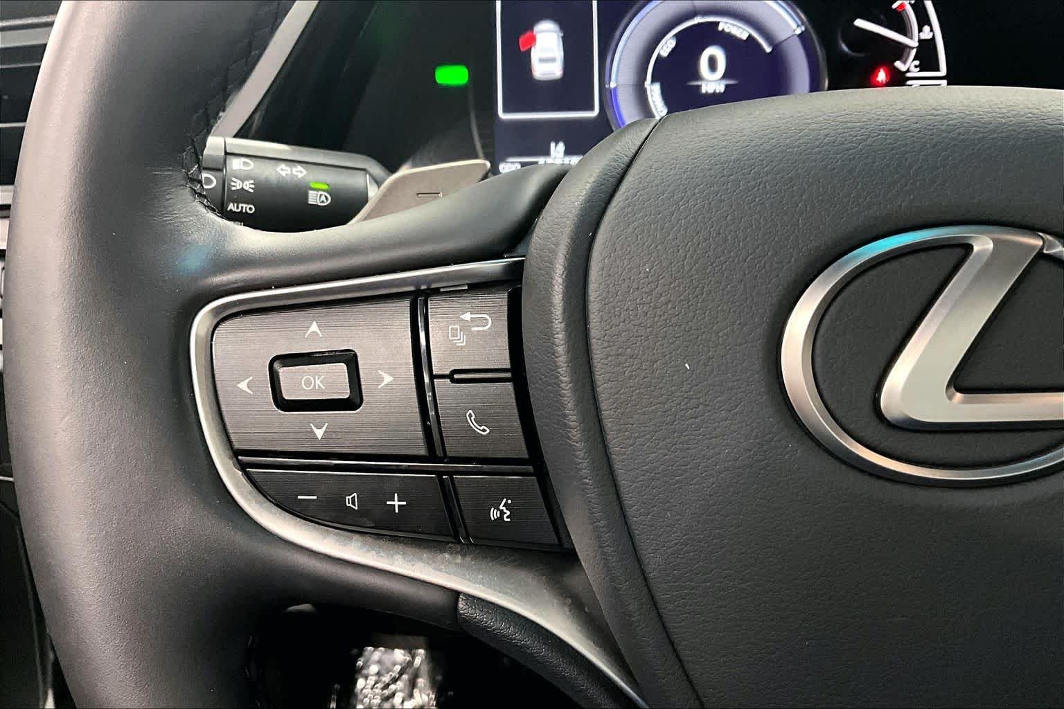 Certified Used 2024 Eminent White Pearl Lexus  image 24