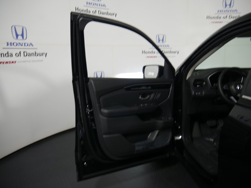 New 2026 Crystal Black Pearl Honda AWD EX-L image 13