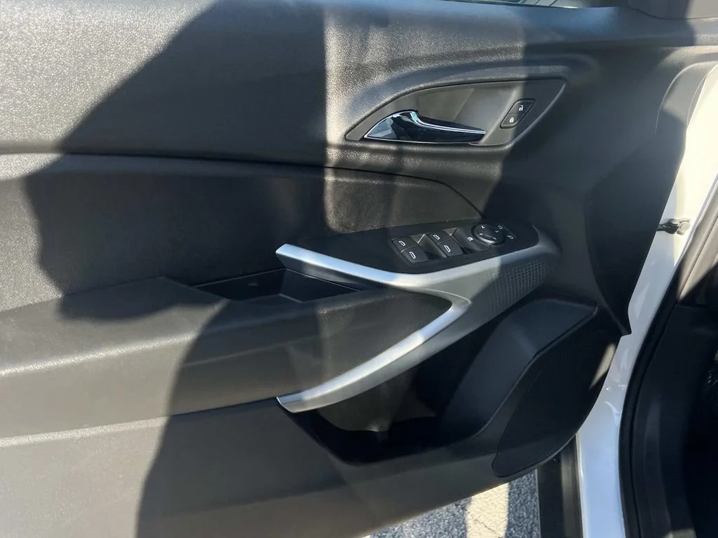 New 2026 Summit White Chevrolet LS image 10