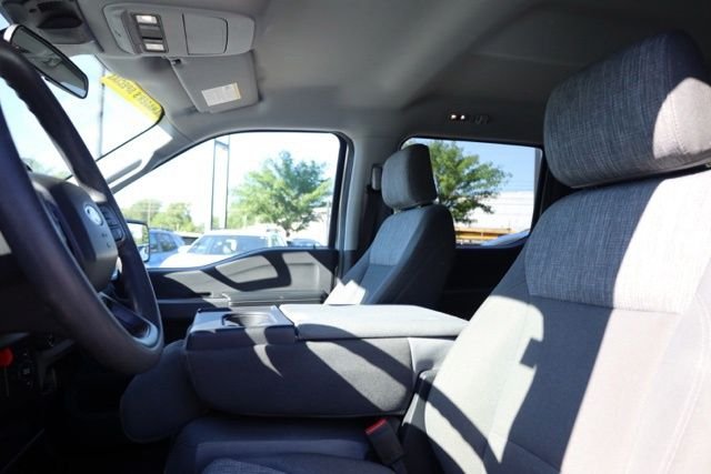 Used 2022  Ford XLT image 16