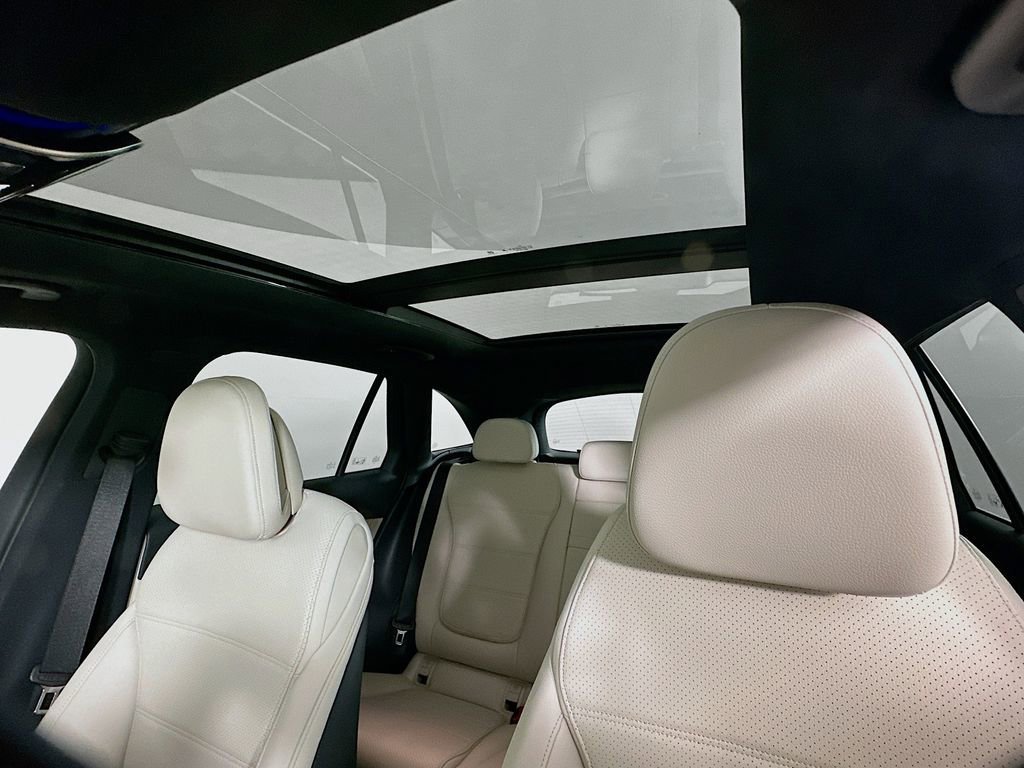 New 2026 Black Mercedes-Benz GLC 300 image 54