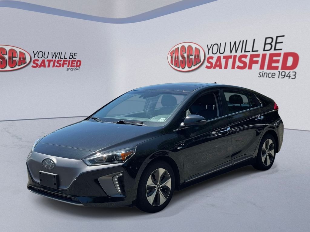 Used 2019 Black Hyundai Limited image 3