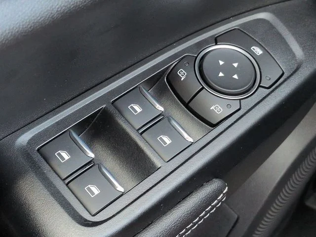 New 2026 Carbonized Gray Metallic Ford XLT image 23