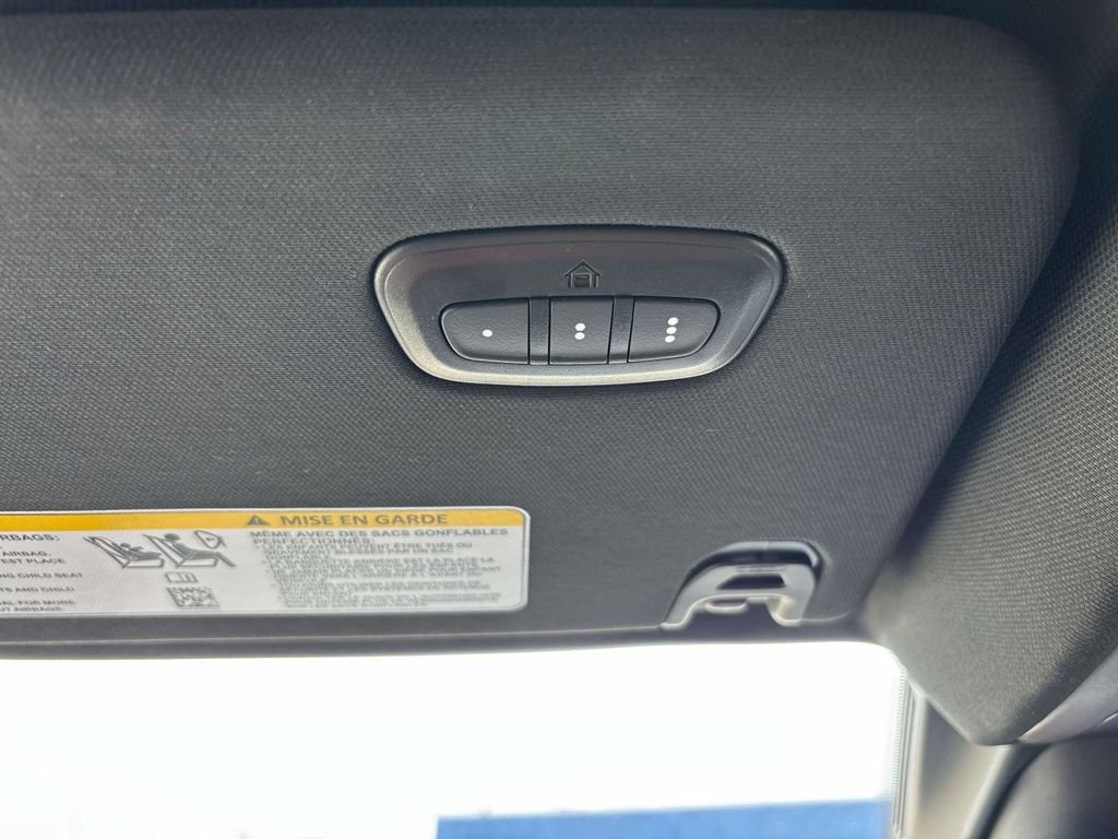 Used 2023 Blue Ram Laramie image 31