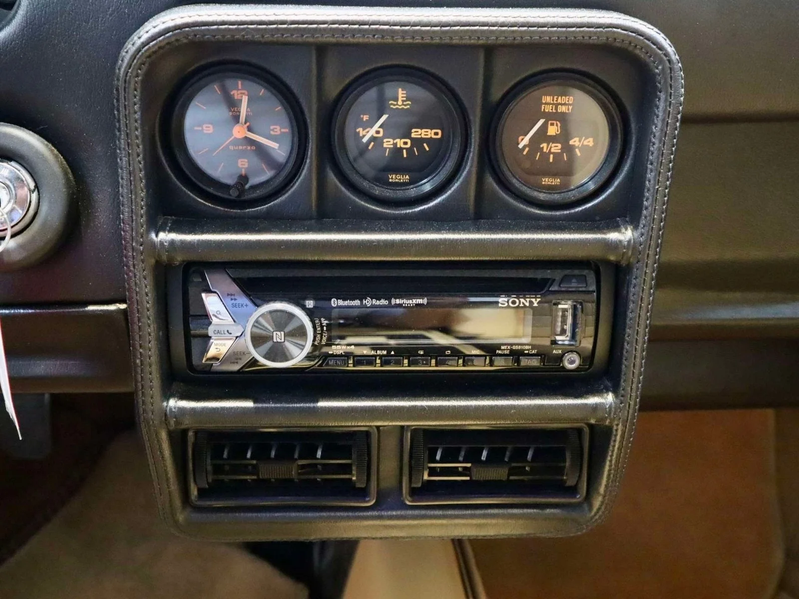 Used 1986  Ferrari  image 39