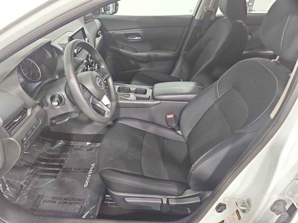 Used 2021 White Nissan S image 10