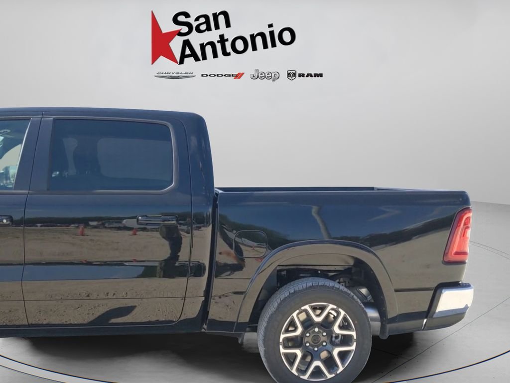 New 2026 Diamond Black Crystal Pearl-Coat Exterior Paint RAM Laramie image 9