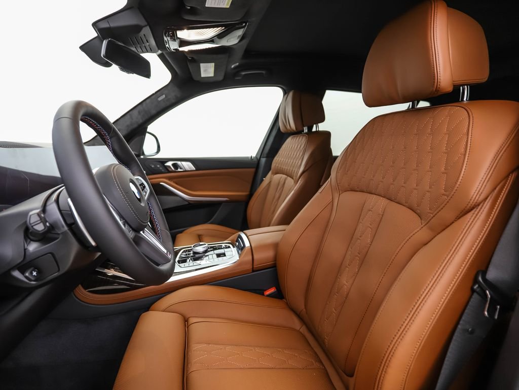 New 2027 Gray Metallic BMW M60i image 11