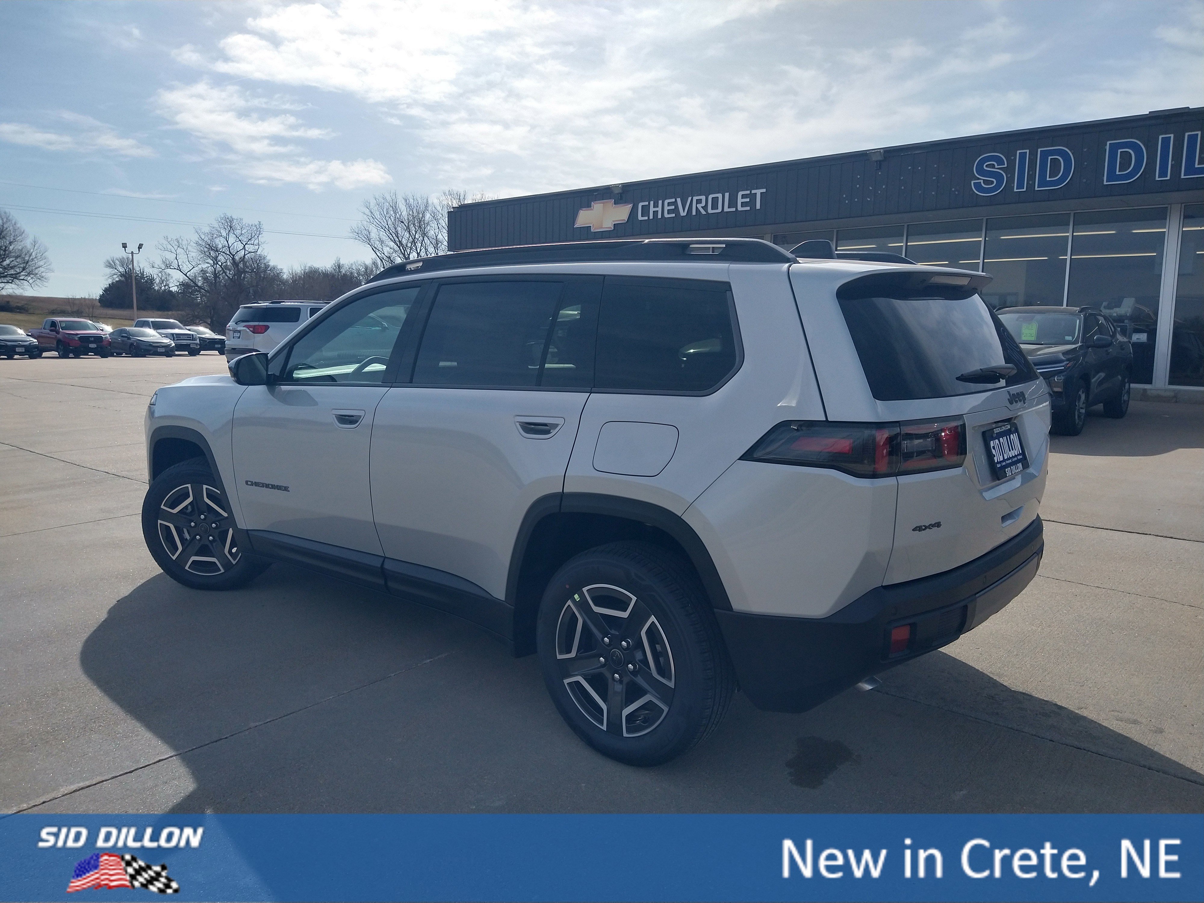 New 2026 Silver Zynith Clearcoat Jeep Limited image 18