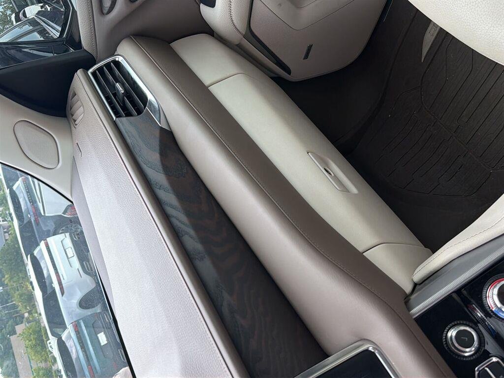 Used 2024 Midnight Blue Metallic GMC Denali image 8