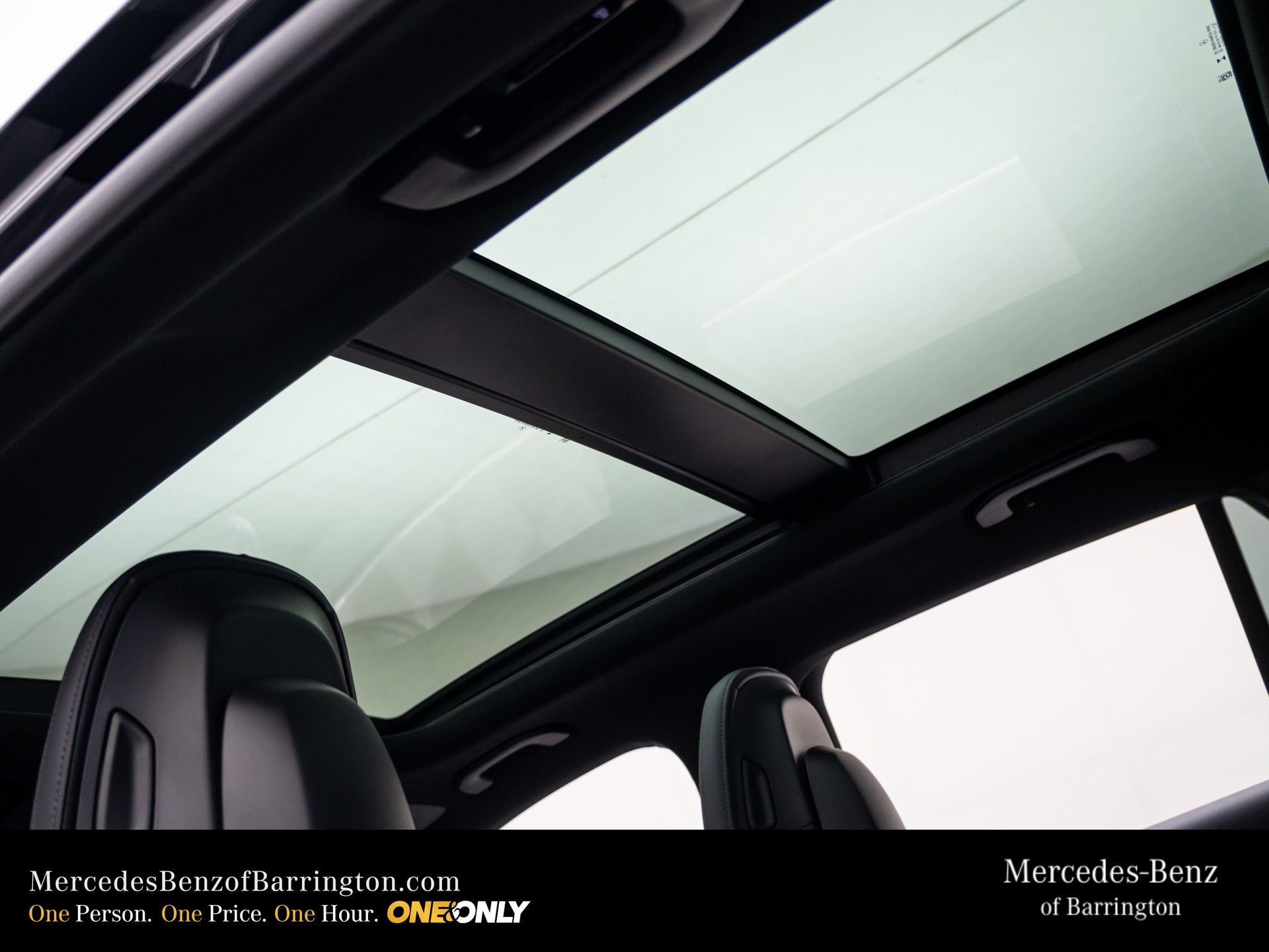 New 2026 Black Mercedes-Benz GLC 300 image 20