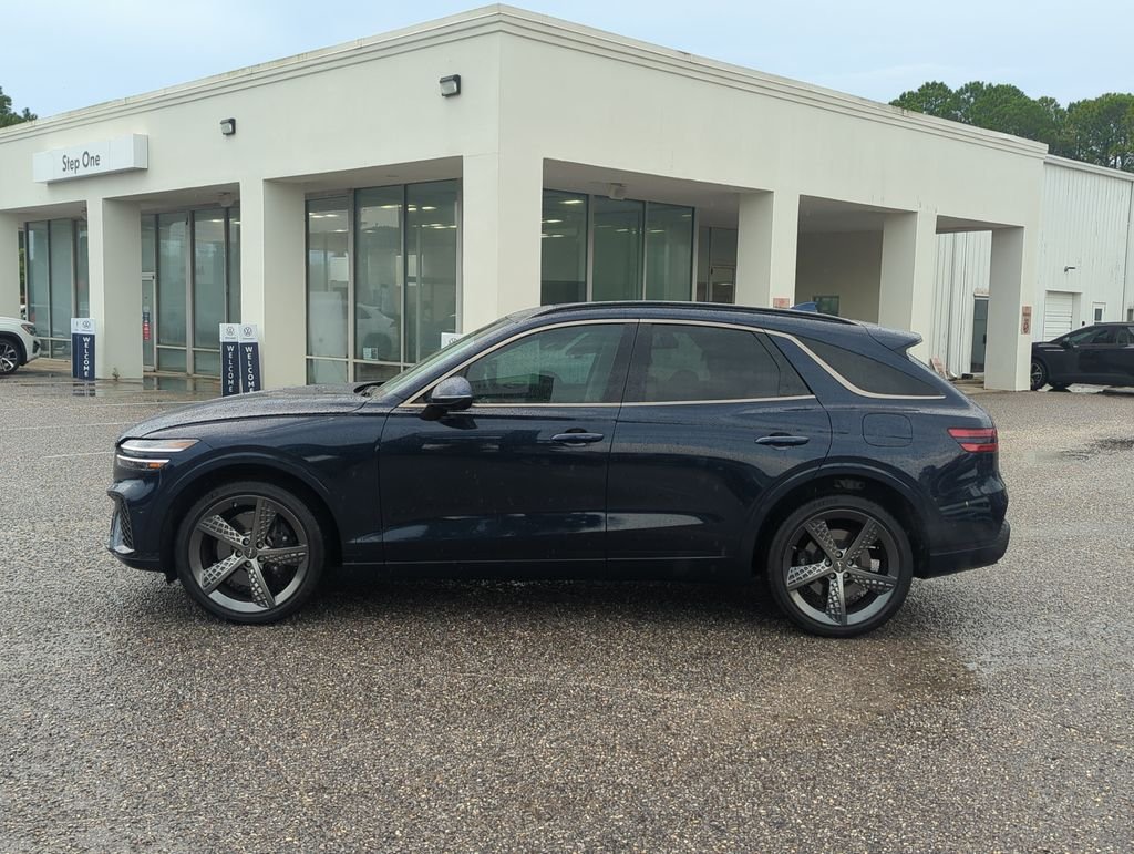 Used 2023 Blue Genesis 3.5T Sport image 4