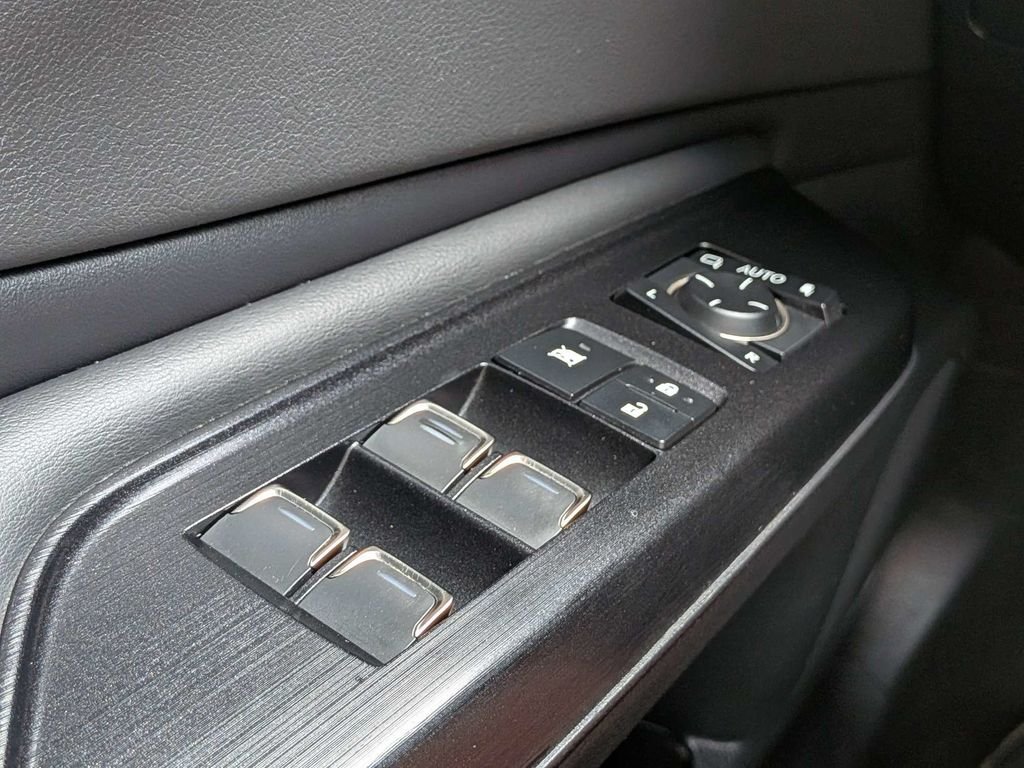 Used 2021 Silver Lexus 350 image 31