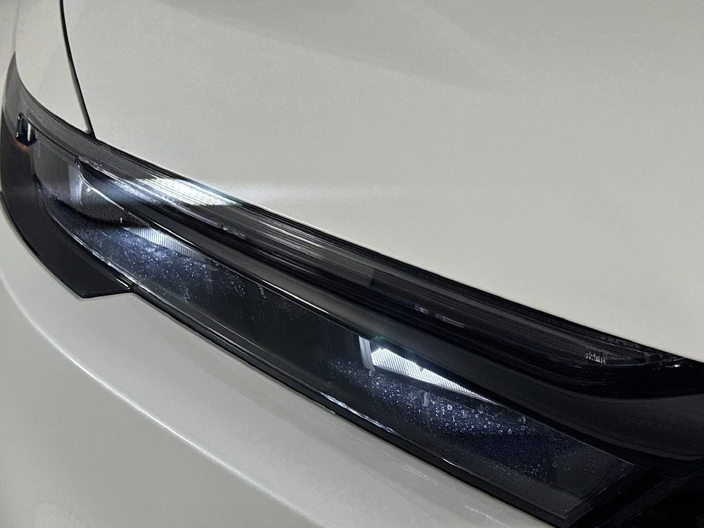 New 2027 Platinum White Pearl Honda Sport Touring image 11