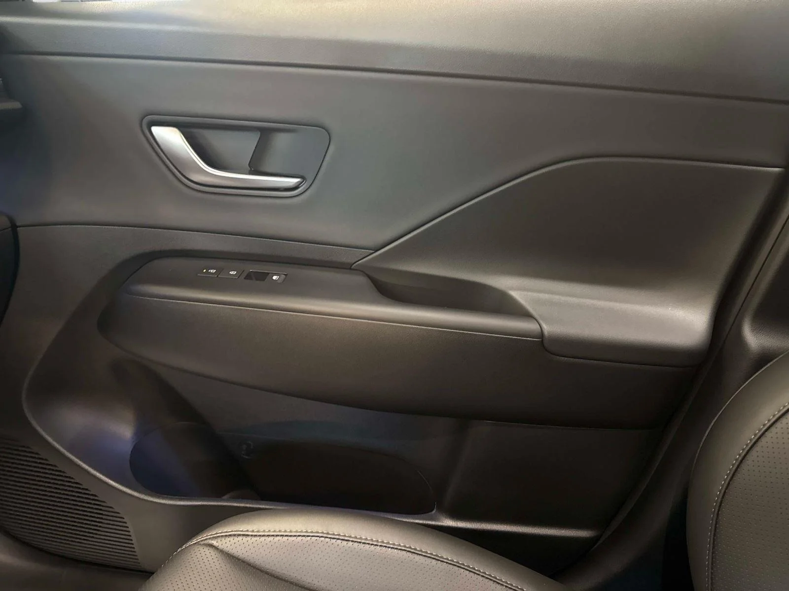 New 2026 Cyber Gray Metallic Hyundai Limited image 24