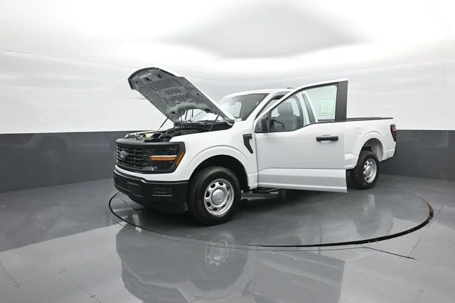 New 2026 Oxford White Ford XL image 40