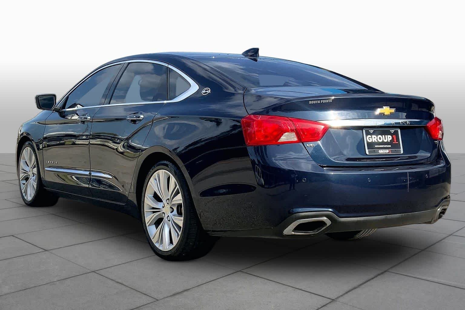Used 2015 Blue Velvet Metallic Chevrolet LTZ image 12
