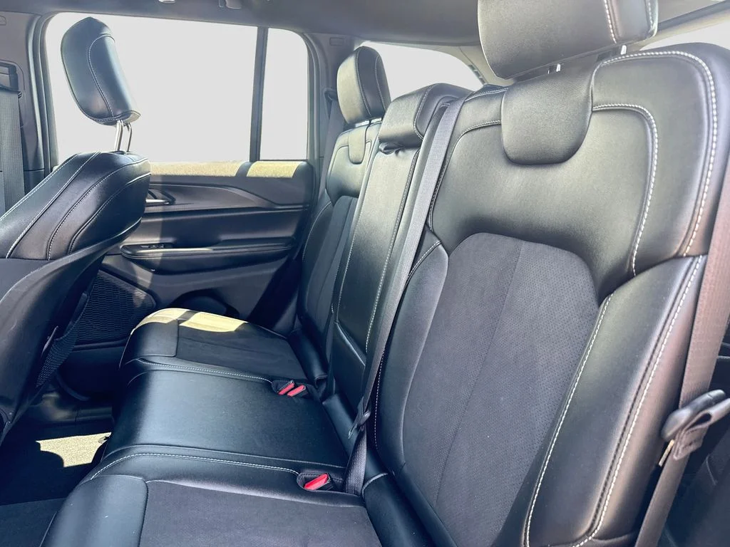 Used 2023 Gray Jeep Altitude X image 21