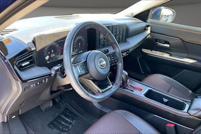 Used 2025 Blue Nissan SR image 12