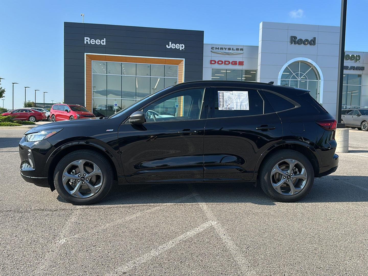 Used 2024 Ford Escape ST-Line with VIN 1FMCU9MN0RUA90179 for sale in Kansas City