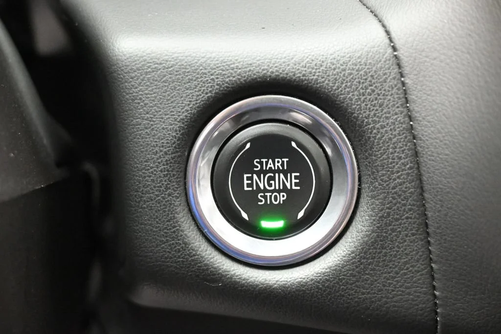 Used 2021 Cherry Red Tintcoat Chevrolet Premier image 22