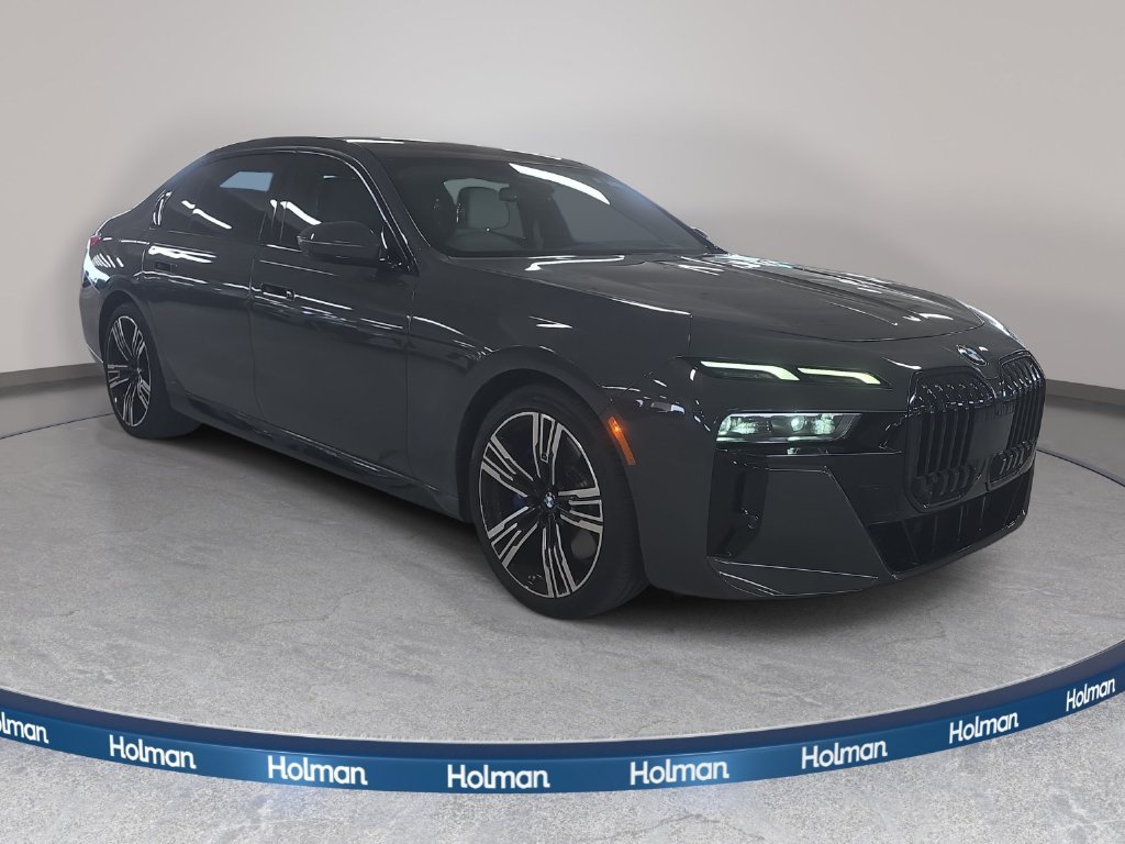 Certified Used 2023 Dravit Grey Metallic BMW 740i image 3