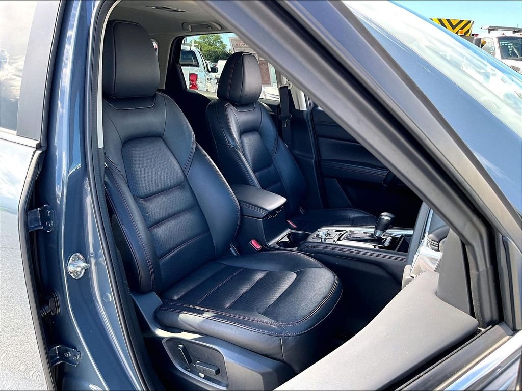Used 2025 Gray Mazda 2.5 S Carbon Edition image 11