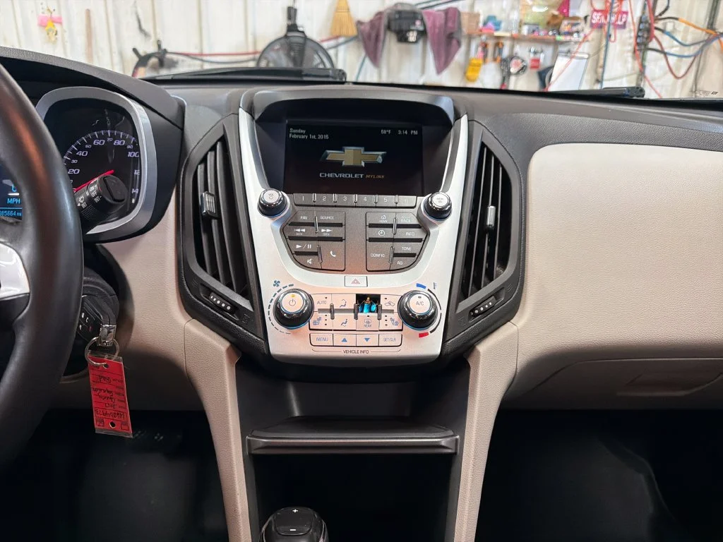 Used 2017 Red Chevrolet LT image 21